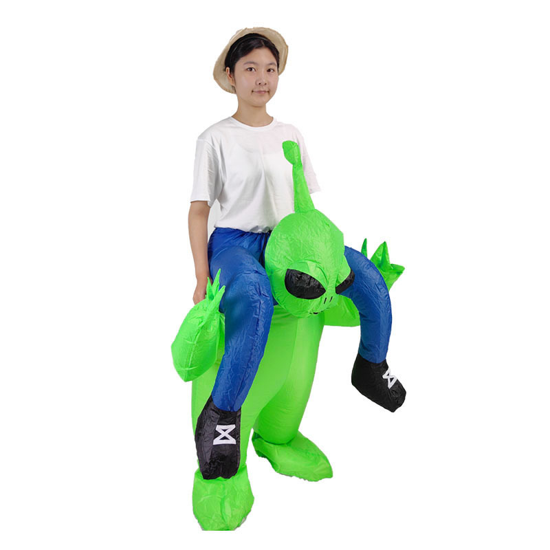 [TOYS00028] Children riding alien ghost  cosplay